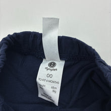 Load image into Gallery viewer, Girls Dymples, navy cotton shorts,elasticated, EUC, size 00,  
