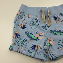 Load image into Gallery viewer, Unisex Target, casual shorts, elasticated, EUC, size 00,  