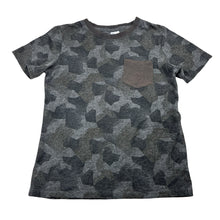 Load image into Gallery viewer, Boys Target, lightweight t-shirt / top, FUC, size 6,  