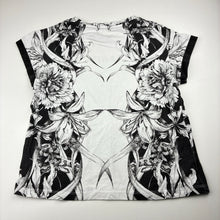 Load image into Gallery viewer, Girls SMALLSAINTS, floral cotton tee / top, wash fade, FUC, size 9-10,  