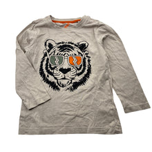 Load image into Gallery viewer, Boys Tilt, cotton long sleeve tee / top, bear, EUC, size 4,  
