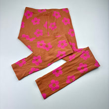 Load image into Gallery viewer, Girls KID, ribbed floral leggings, Inside leg: 50cm, EUC, size 7,  