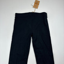 Load image into Gallery viewer, Girls Favourites, Aust cotton blend leggings, Inside leg: 43cm, NEW, size 5,  