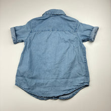 Load image into Gallery viewer, Boys Kids &amp; Co, chambray cotton short sleeve shirt, GUC, size 3,  