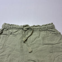 Load image into Gallery viewer, Girls Anko, green viscose / cotton / linen shorts, elasticated, GUC, size 2,  