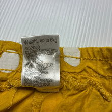 Load image into Gallery viewer, Girls Baby Berry, yellow &amp; white spot cotton shorts, GUC, size 000,  