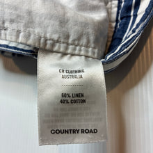 Load image into Gallery viewer, Girls Country Road, striped linen / cotton shorts, adjustable, GUC, size 3,  