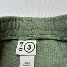 Load image into Gallery viewer, Boys KID, organic cotton shorts, elasticated, GUC, size 3,  