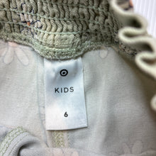 Load image into Gallery viewer, Girls Target, floral cotton shorts, elasticated, GUC, size 6,  