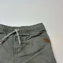 Load image into Gallery viewer, Boys Sprout, lightweight cotton shorts, elasticated, FUC, size 2,  
