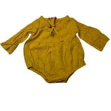 Load image into Gallery viewer, Girls yellow, cotton romper, GUC, size 000,  