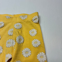 Load image into Gallery viewer, Girls Dymples, yellow floral leggings / bottoms, FUC, size 00,  