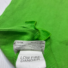 Load image into Gallery viewer, Unisex Bub Wear, green ribbed cotton singlet top, EUC, size 000,  