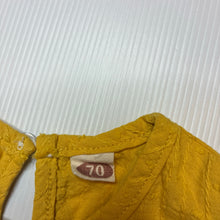 Load image into Gallery viewer, Girls yellow, lightweight cotton romper, GUC, size 00,  