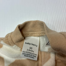 Load image into Gallery viewer, Unisex Baby Berry, lightweight fleece zip coverall / romper, EUC, size 00,  