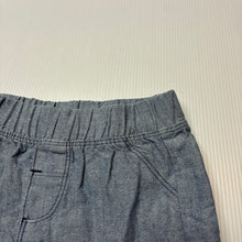 Load image into Gallery viewer, Boys Target, lightweight cotton shorts, elasticated, GUC, size 00,  