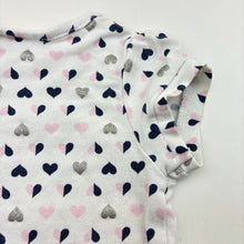 Load image into Gallery viewer, Girls Dymples, stretchy tee / top, hearts, GUC, size 000,  
