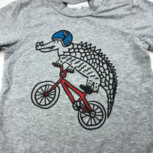 Load image into Gallery viewer, Boys Minti, stretchy tee / top, crocodile, GUC, size 2,  