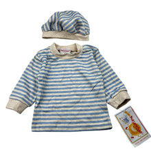 Load image into Gallery viewer, Boys NURSERY LAND, fleece lined cotton long sleeve top &amp; matching hat, NEW, size 00,  