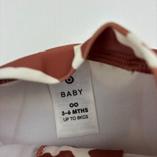 Load image into Gallery viewer, Unisex Target, long sleeve rashie suit, EUC, size 00,  