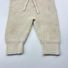 Load image into Gallery viewer, Unisex Baby Berry, chunky knit cotton leggings / bottoms, elasticated, EUC, size 00,  