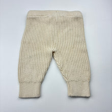 Load image into Gallery viewer, Unisex Baby Berry, chunky knit cotton leggings / bottoms, elasticated, EUC, size 00,  