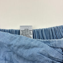 Load image into Gallery viewer, Girls Target, chambray cotton shorts, elasticated, GUC, size 6,  