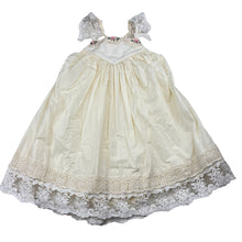 Load image into Gallery viewer, Girls Tea Princess, lace trim lightweight cotton summer dress, small mark on front, FUC, size 3, L: 55cm