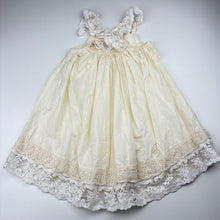 Load image into Gallery viewer, Girls Tea Princess, lace trim lightweight cotton summer dress, small mark on front, FUC, size 3, L: 55cm