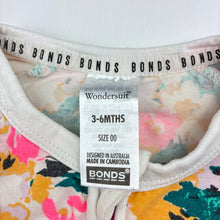Load image into Gallery viewer, Girls Bonds, floral zip wondersuit / zippy / romper, FUC, size 00,  