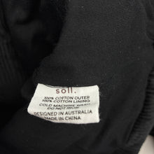Load image into Gallery viewer, Unisex soll. the label, cotton lined wadded corduroy jacket / coat, small marks lower front left, FUC, size 4,  