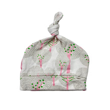 Load image into Gallery viewer, Girls Wilson &amp; Frenchy, lightweight hat / beanie, EUC, size 0000,  
