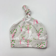 Load image into Gallery viewer, Girls Wilson &amp; Frenchy, lightweight hat / beanie, EUC, size 0000,  