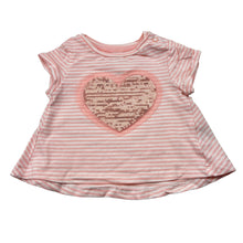Load image into Gallery viewer, Girls Dymples, soft feel stretchy top, sequin heart, EUC, size 000,  