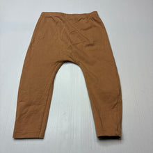 Load image into Gallery viewer, Unisex Dymples, stretchy leggings / bottoms, GUC, size 2,  