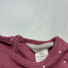 Load image into Gallery viewer, Girls Country Road, soft feel organic cotton long sleeve top, EUC, size 00,  