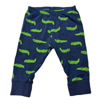 Load image into Gallery viewer, Unisex Target, stretchy leggings / bottoms, crocodiles, GUC, size 00,  