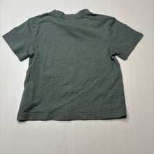 Load image into Gallery viewer, Boys Target, loose fit organic cotton tee / top, EUC, size 3,  