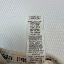 Load image into Gallery viewer, Unisex Bonds, WONDERCOOL zip wondersuit / zippy / romper, GUC, size 00,  