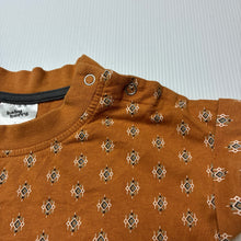 Load image into Gallery viewer, Boys Baby Berry, soft cotton tee / top, EUC, size 1,  