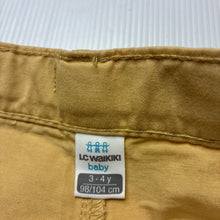Load image into Gallery viewer, Boys LC Waikiki, lightweight cotton shorts, adjustable, EUC, size 3-4,  