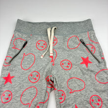 Load image into Gallery viewer, Girls GAP, cropped cotton track pants, elasticated, Inside leg: 31cm, GUC, size 8,  