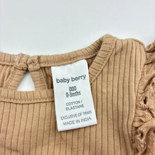 Load image into Gallery viewer, Girls Baby Berry, broderie trim ribbed tee / top, GUC, size 000,  