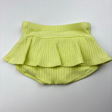 Load image into Gallery viewer, Girls Baby Berry, ribbed shorts / skirt, elasticated, GUC, size 0,  