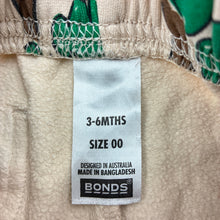 Load image into Gallery viewer, Unisex Bonds, fleece lined stretchy pants / bottoms, small mark back left leg, FUC, size 00,  