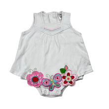 Load image into Gallery viewer, Girls Target, embroidered cotton romper, GUC, size 00,  