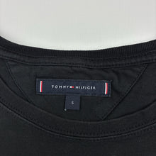 Load image into Gallery viewer, Mens Tommy Hilfiger, black cotton t-shirt / tee, armpit to armpit: 49cm, GUC, size S,  