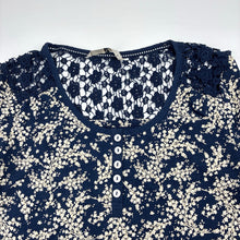 Load image into Gallery viewer, Womens Tu, navy floral cotton top, armpit to armpit: 40cm, EUC, size 8,  