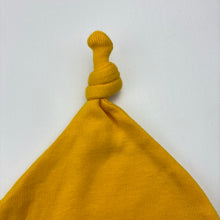 Load image into Gallery viewer, Unisex yellow, cotton hat / beanie, EUC, size 000,  