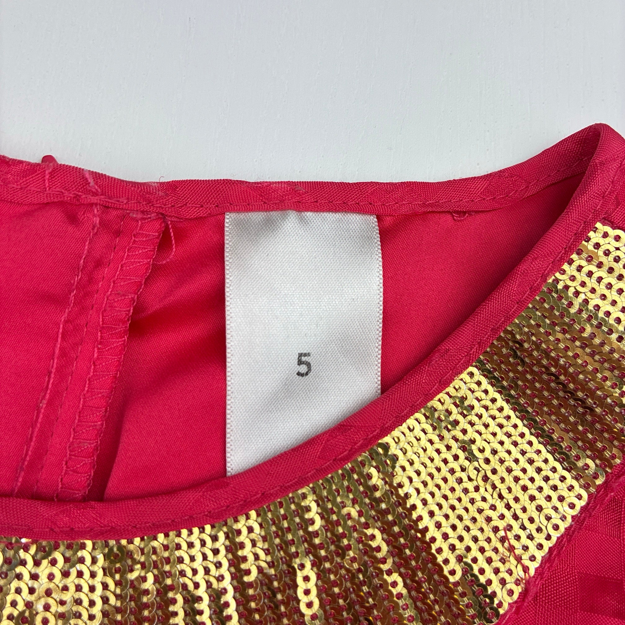 Target, lined red & gold sequin party dress, GUC, size 5, L: 60cm –  DaisyChainClothing
